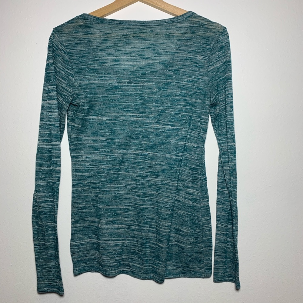 Mudd Green Heathered Long Sleeve Top - Picture 3 of 4